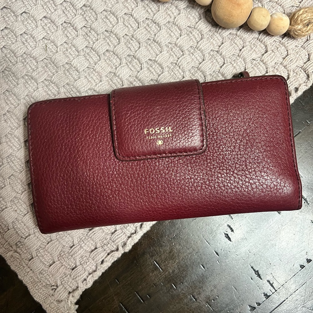Fossil Wallet